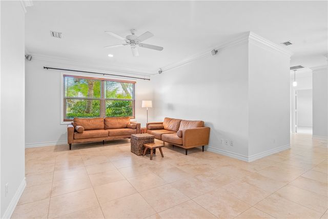 1630 Hidden Pearl Place, Vero Beach, FL 32963