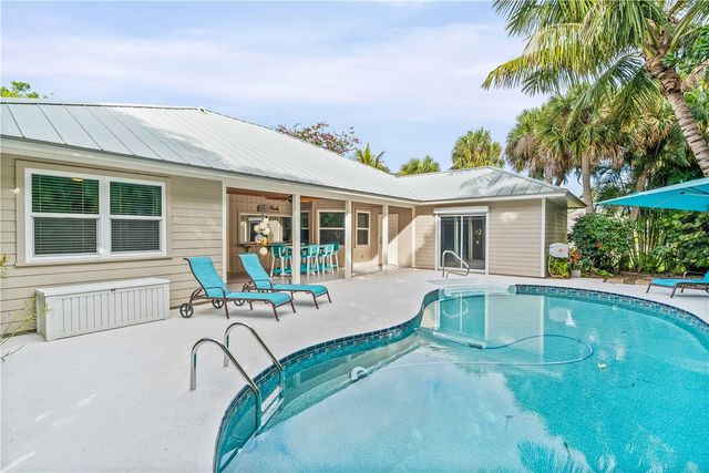 1630 Hidden Pearl Place, Vero Beach, FL 32963