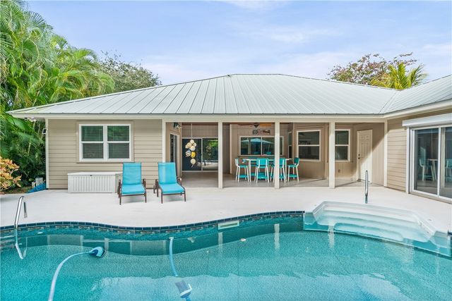 1630 Hidden Pearl Place, Vero Beach, FL 32963