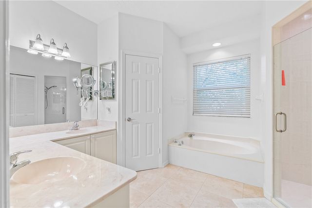 1630 Hidden Pearl Place, Vero Beach, FL 32963