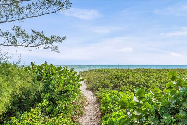 1630 Hidden Pearl Place, Vero Beach, FL 32963