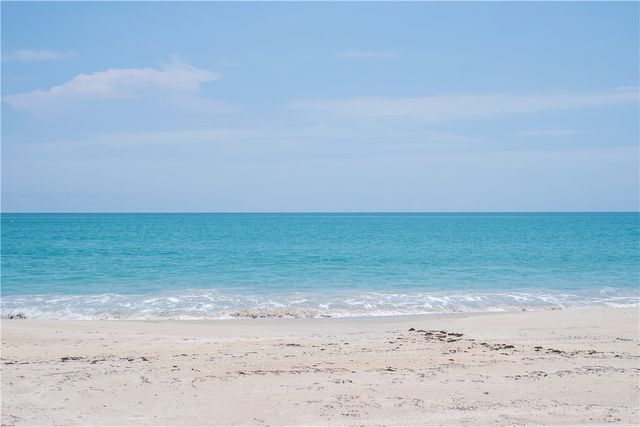 1630 Hidden Pearl Place, Vero Beach, FL 32963