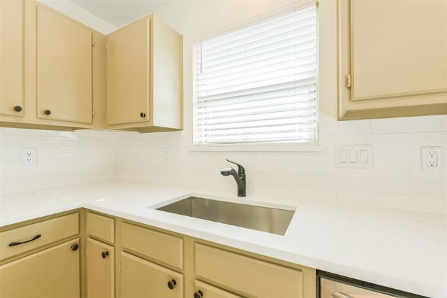 4826 Gypsy Forest Drive, Humble, TX 77346