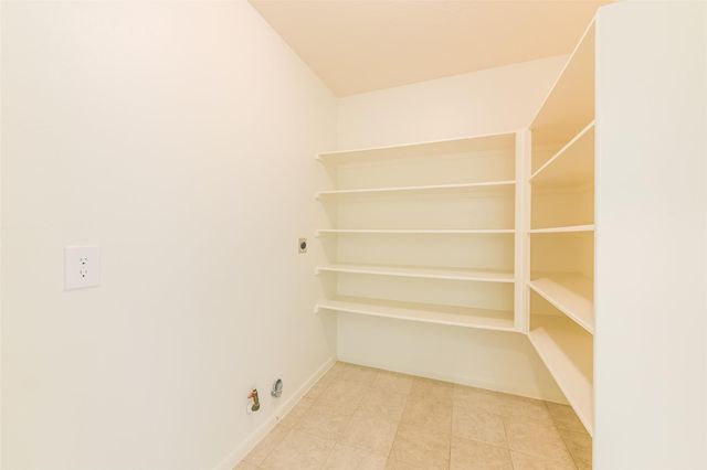 4826 Gypsy Forest Drive, Humble, TX 77346