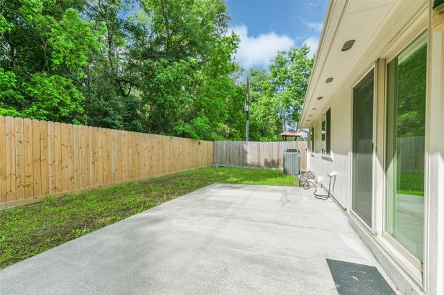 4826 Gypsy Forest Drive, Humble, TX 77346