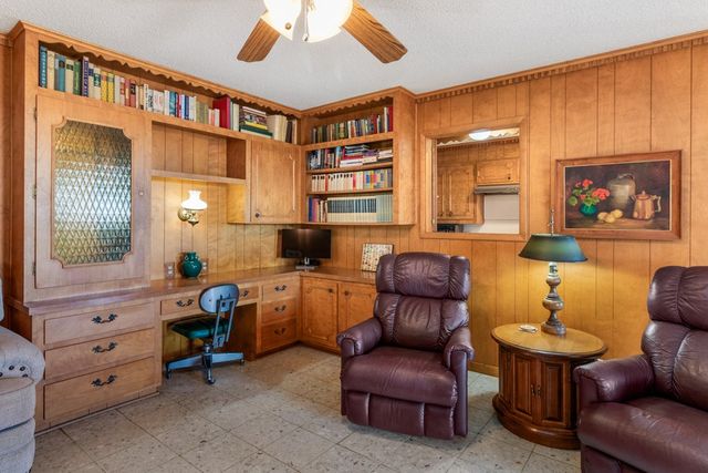 1111 Hillcrest, Coleman, TX 76834