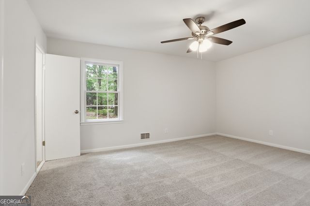 170 Laurien Street, Fayetteville, GA 30214