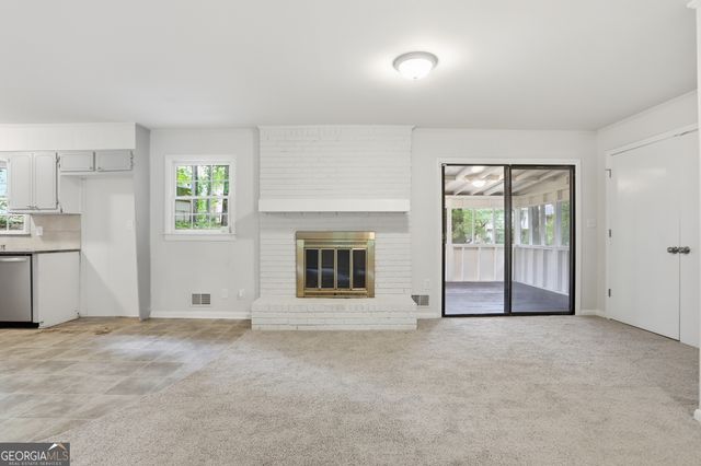 170 Laurien Street, Fayetteville, GA 30214