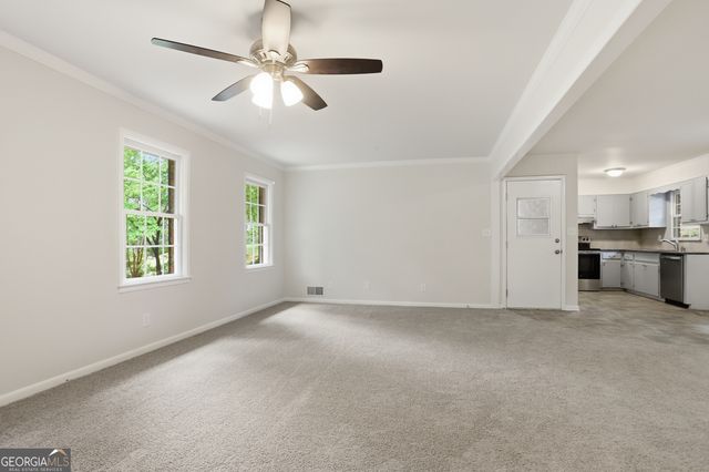 170 Laurien Street, Fayetteville, GA 30214