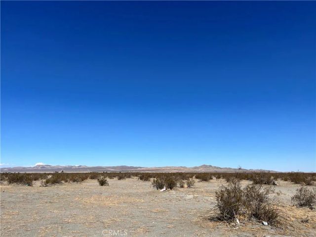 1 Boquina, Adelanto, CA 92301