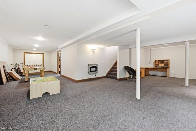 18130 Greatwood Lane, Chagrin Falls, OH 44023