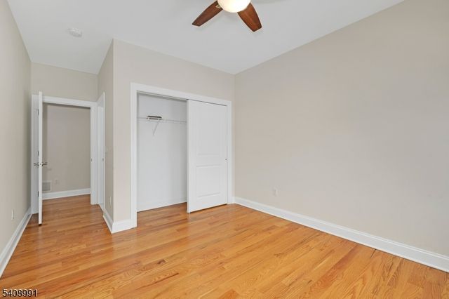 2 Maddie Ct, Woodbridge Twp., NJ 07067