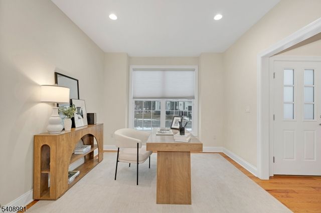 2 Maddie Ct, Woodbridge Twp., NJ 07067