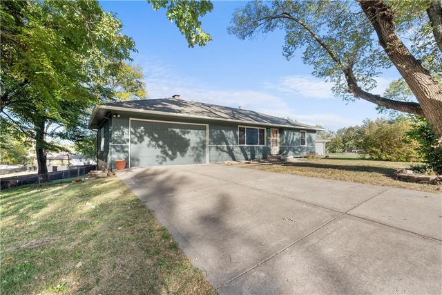 9000 E 84th Street, Raytown, MO 64138