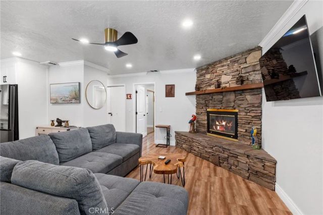531 Santa Barbara, Sugarloaf, CA 92386