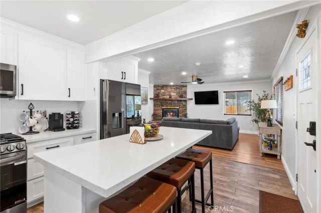 531 Santa Barbara, Sugarloaf, CA 92386