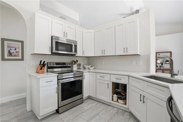 2362 27th AVE NE, Naples, FL 34120