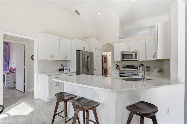 2362 27th AVE NE, Naples, FL 34120