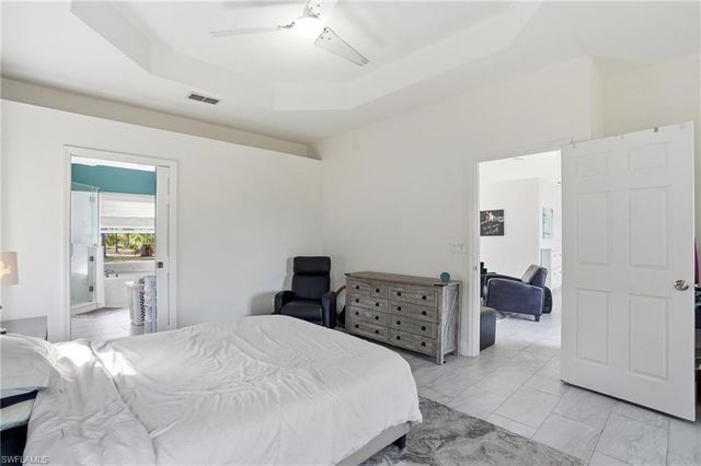 2362 27th AVE NE, Naples, FL 34120