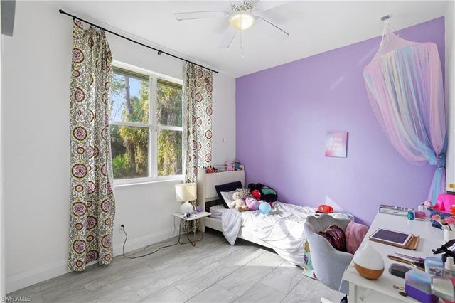 2362 27th AVE NE, Naples, FL 34120