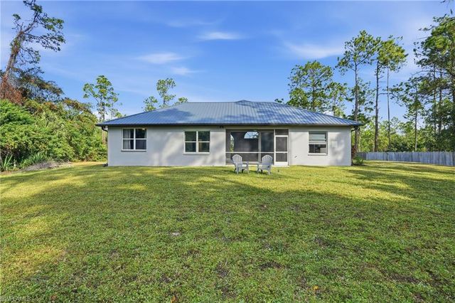 2362 27th AVE NE, Naples, FL 34120