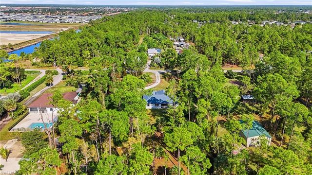 2362 27th AVE NE, Naples, FL 34120