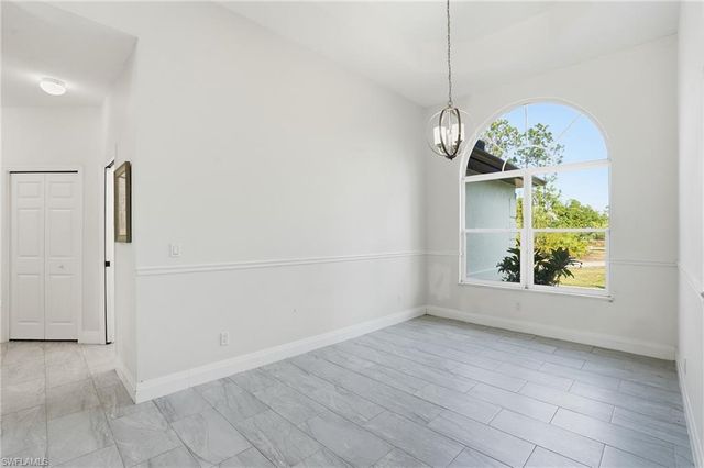 2362 27th AVE NE, Naples, FL 34120