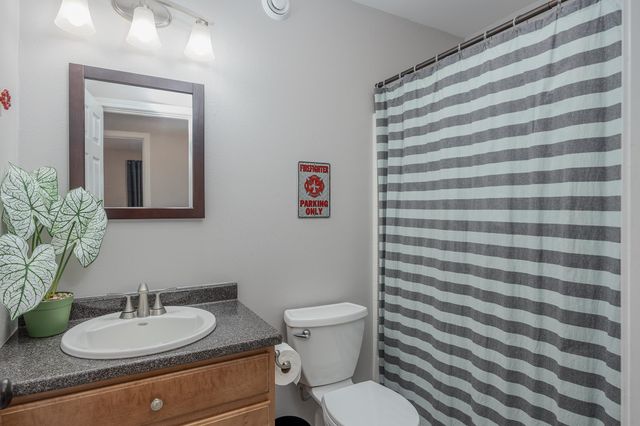 1921 BLACKBURN WAY, North Pole, AK 99705