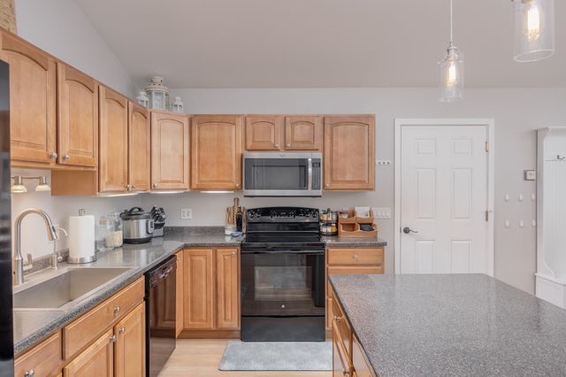 1921 BLACKBURN WAY, North Pole, AK 99705