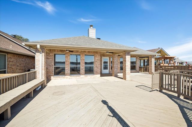 12810 Pelican Island Drive, Willis, TX 77318