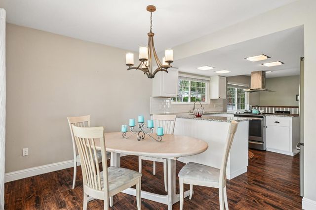 11883 Torrey Pines Dr, Auburn, CA 95602