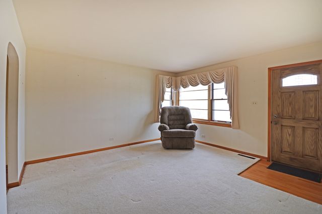 6027 Washington Street, Chicago Ridge, IL 60415