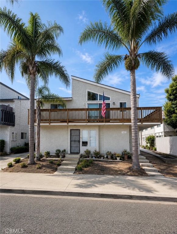Image 1 of property listing at 7322 Garfield, Huntington Beach, CA 92648