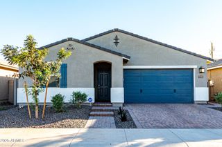 6823 W MILADA Drive, Laveen, AZ 85339