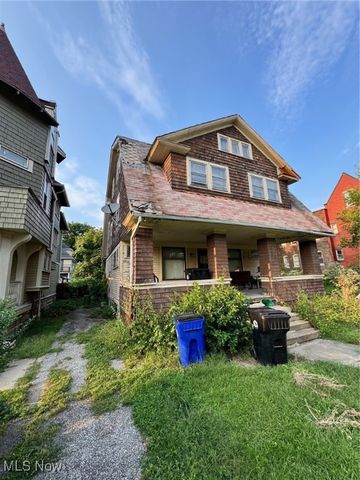 10117 South Boulevard, Cleveland, OH 44108