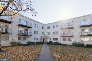 5601 PARKER HOUSE TER #213, Hyattsville, MD 20782