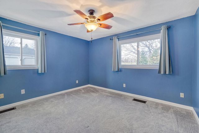 1713 Fulham Street F, Saint Paul, MN 55113