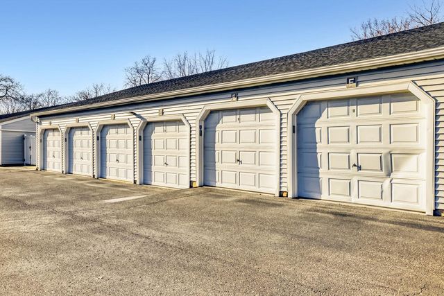 1713 Fulham Street F, Saint Paul, MN 55113