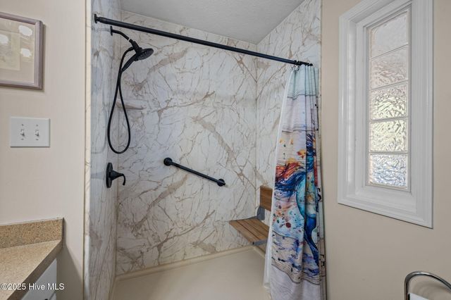 332 Foxhall Road, Newport, NC 28570