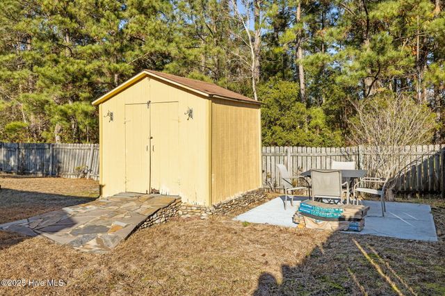 332 Foxhall Road, Newport, NC 28570