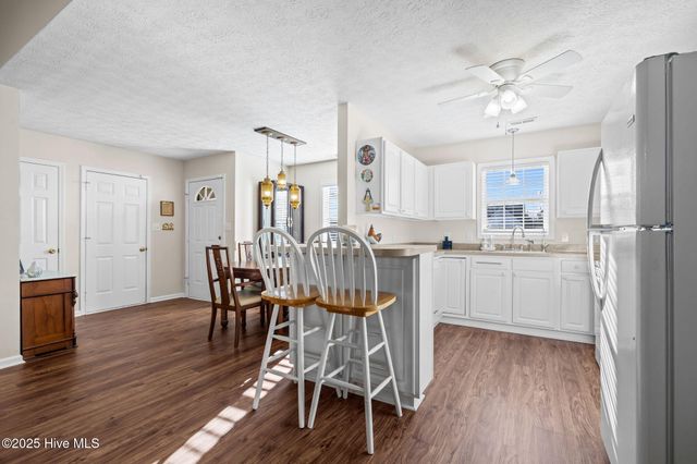 332 Foxhall Road, Newport, NC 28570