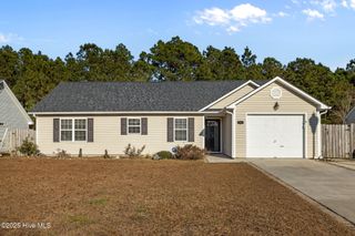 332 Foxhall Road, Newport, NC 28570