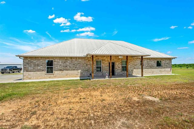 20352 SW Woodlawn Rd, Cache, OK 73527