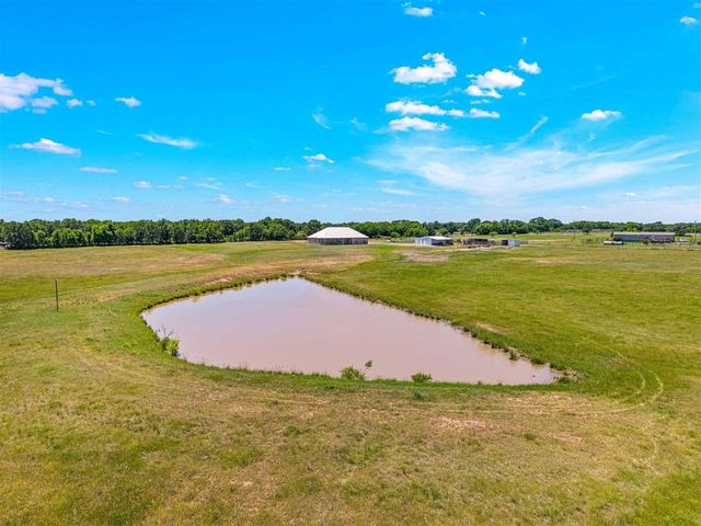 20352 SW Woodlawn Rd, Cache, OK 73527