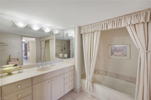 520 Collier BLVD 301, Marco Island, FL 34145