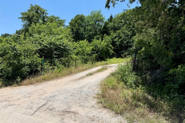 3539 County Road 265, Collinsville, TX 76233