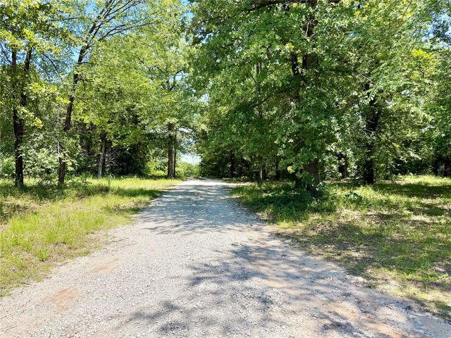 3539 County Road 265, Collinsville, TX 76233