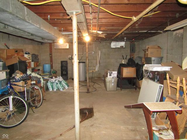 4725 N Us Highway 231, Crawfordsville, IN 47933