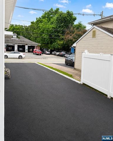 15 Pehle Avenue, Saddle Brook, NJ 07663