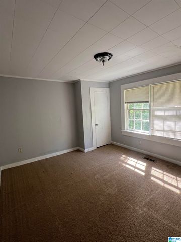 298 2ND PLACE NW, Graysville, AL 35073
